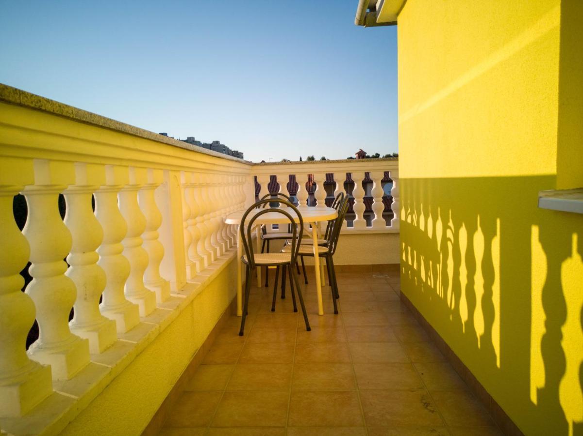 Jela Apartment With A Big Balcony بولا المظهر الخارجي الصورة